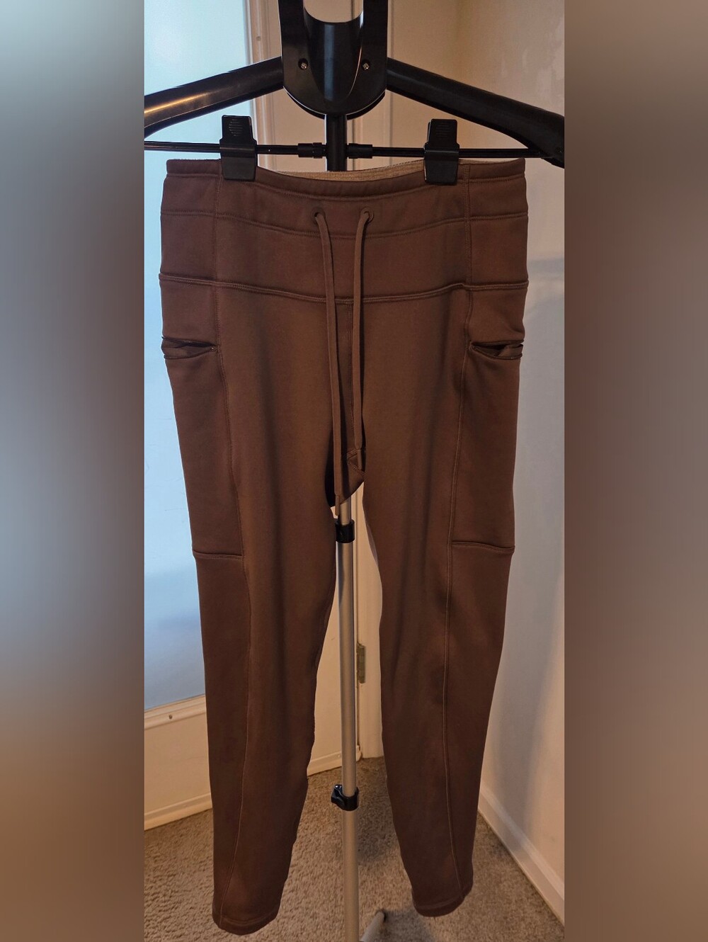 Old Navy UltraCoze Go-Dry Fleece-Lined Legging Pants - Women's Size Medium - Bro